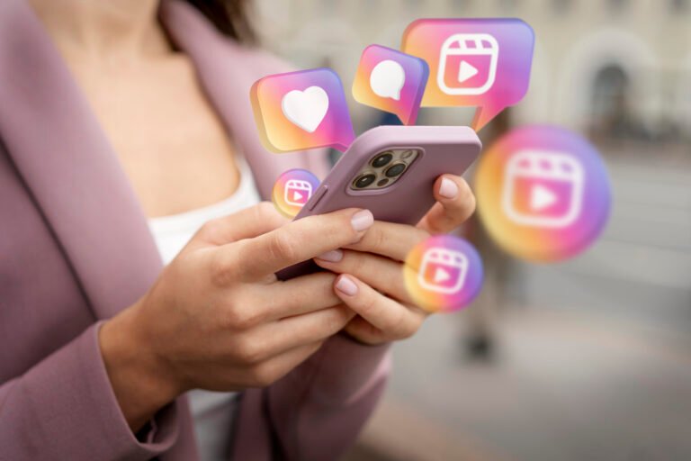 Why Managing Your Social Media is More Important Than Ever​